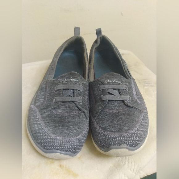 Womens SKETCHERS Gray Slip-On  Shoes Size 7.5 - Picture 16 of 16